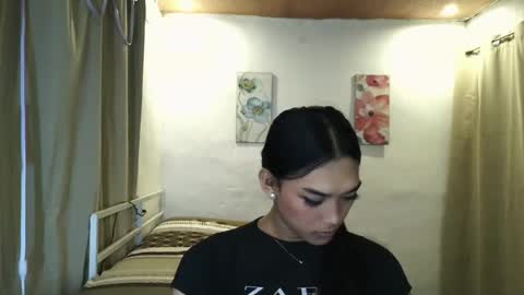 ur_dazzlingmorenaxx online show from July 2026 03:57:02 AM
