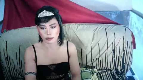 MISS ANNA online show from April 2026 12:11:02 PM
