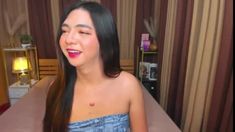 ur_girl_dwalker online show from May 2026 07:58:01 AM