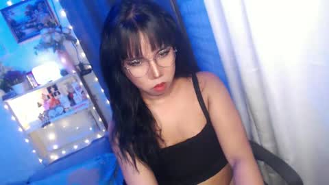 Snapshot of ur_hot_tommiexx chatting on January 2025 10:23:02 AM jennie online show from January 2025 10:23:02 AM