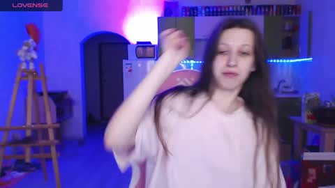 Lera online show from May 2026 01:07:02 PM