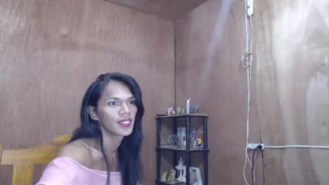 Ur Lovely Pricious online show from May 2026 02:23:01 PM