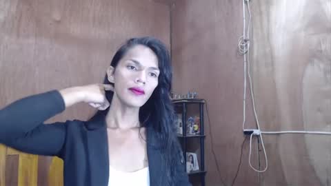 Ur Lovely Pricious online show from May 2026 12:23:02 PM