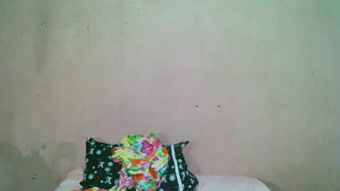 ur_sexybabe_ehra online show from May 2026 10:45:02 AM