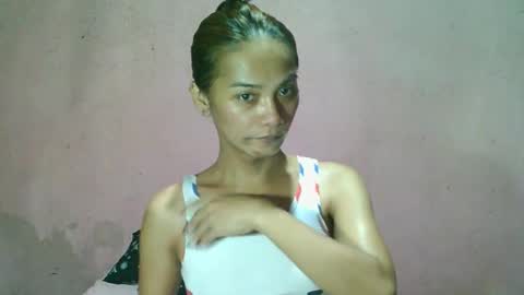 ur_sexybabe_ehra online show from May 2026 06:41:02 AM