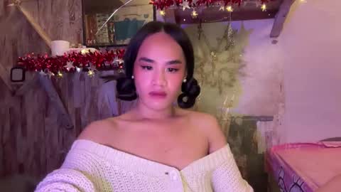 Snapshot of ur_sweet_atarah18 chatting on November 2025 10:24:01 PM Atarah online show from November 2025 10:24:01 PM