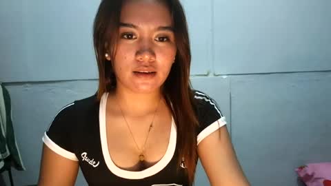 ur_wetwife online show from July 2026 12:47:02 PM