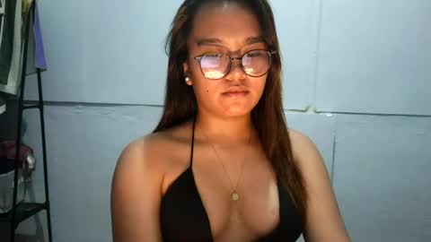 ur_wetwife online show from July 2026 03:22:01 PM