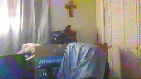 Snapshot of ur_zaddy4now chatting on March 2025 09:18:02 AM ur_zaddy4now online show from March 2025 09:18:02 AM