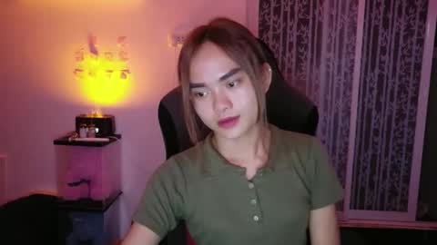 urasian_crisa online show from October 2025 07:09:02 AM