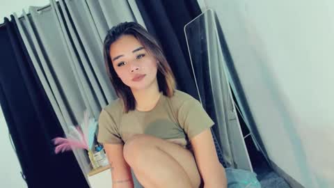 FRANCINE cum with me in pvt or pwrd online show from January 2025 12:42:01 AM