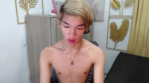 urasian_john20 online show from June 2026 02:21:02 PM