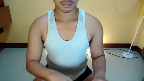 Snapshot of urasian_jpxx chatting on February 2026 01:01:02 PM JAMES online show from February 2026 01:01:02 PM