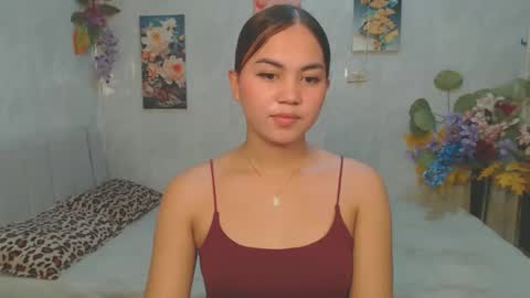 urasian_kat online show from May 2026 12:05:01 AM