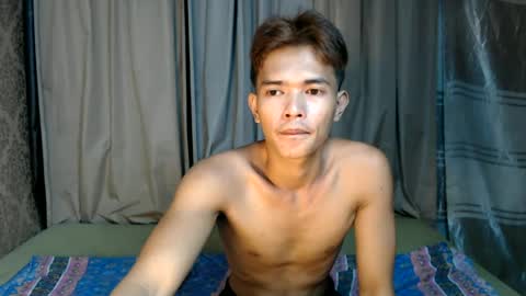 urasian_rey online show from June 2026 11:12:02 AM