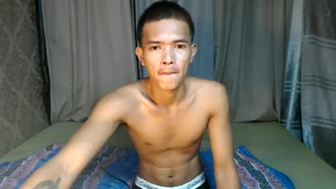 urasian_rey online show from June 2026 12:28:02 PM