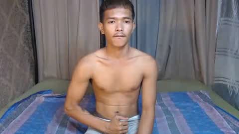 urasian_rey online show from August 2026 01:14:01 PM