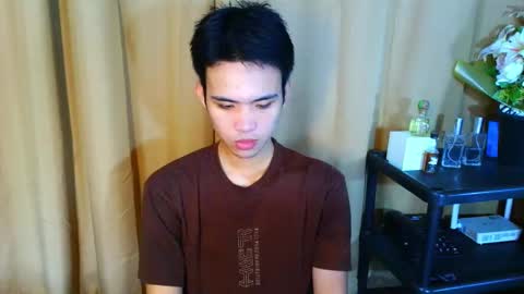 Snapshot of urasiancumboix2 chatting on October 2025 01:52:02 AM urasiancumboix2 online show from October 2025 01:52:02 AM