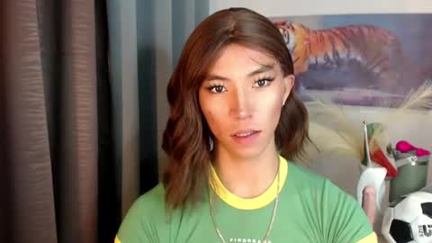 urasianfairypirncessxx online show from June 2026 11:10:01 AM