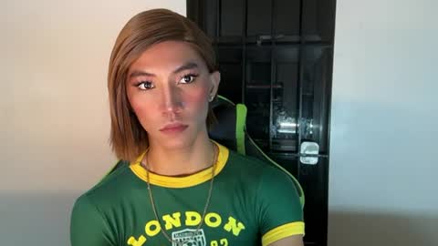 urasianfairypirncessxx online show from July 2026 05:18:02 PM
