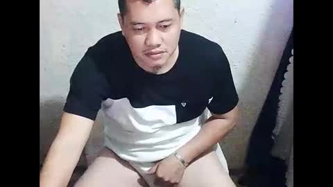 Snapshot of urasianguy90 chatting on February 2026 03:30:01 PM carlo online show from February 2026 03:30:01 PM