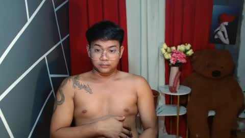 urasiankyler online show from June 2026 10:42:01 AM