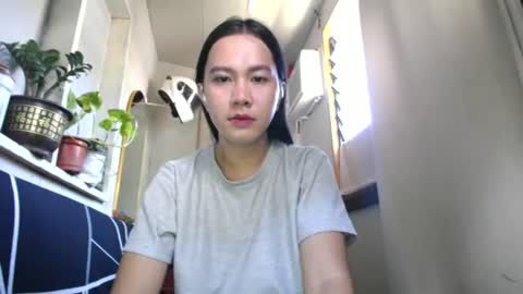 Erika online show from June 2026 02:01:02 AM