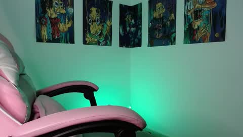 Danielle  online show from January 2025 08:44:02 AM