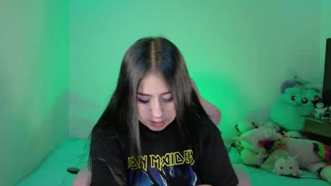 Danielle  online show from May 2026 09:48:01 AM