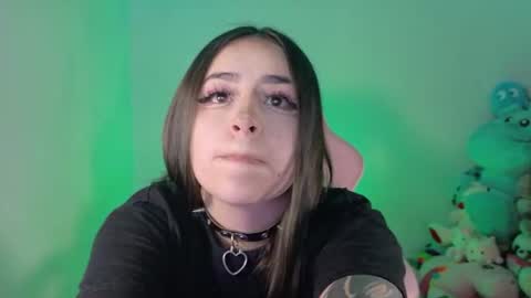 Danielle  online show from June 2026 11:02:01 AM