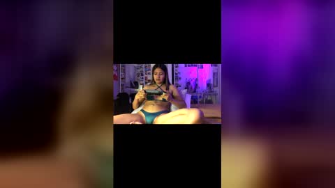 urbabygurl13 online show from April 2026 01:53:02 AM