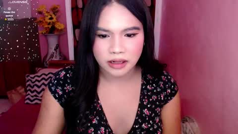 Sofia online show from November 2025 08:30:01 PM