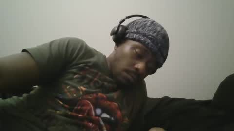 urbandick5 online show from March 2025 02:52:01 AM