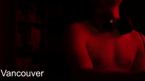 urboytoy_512 online show from May 2026 06:53:02 AM