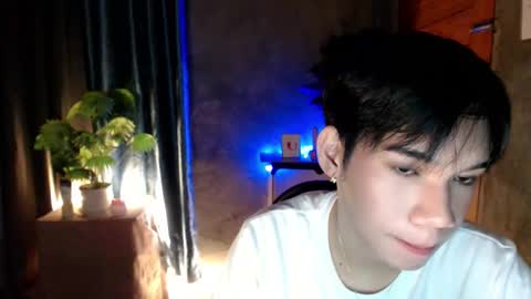 Snapshot of urboytoyheaven chatting on May 2026 06:08:01 AM urboytoyheaven online show from May 2026 06:08:01 AM