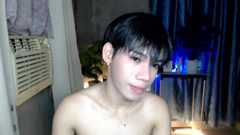 Snapshot of urboytoyheaven chatting on May 2026 06:43:01 AM urboytoyheaven online show from May 2026 06:43:01 AM