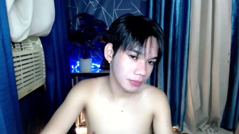 Snapshot of urboytoyheaven chatting on May 2026 05:36:01 AM urboytoyheaven online show from May 2026 05:36:01 AM