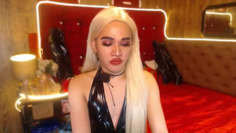 KENDALL online show from January 2025 06:29:02 PM