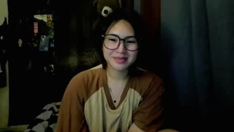 sweet yuri online show from July 2026 05:39:01 PM