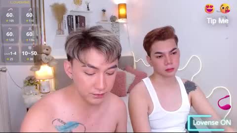 Snapshot of urdeityoflove_ chatting on October 2025 08:14:01 AM rose and khristine online show from October 2025 08:14:01 AM