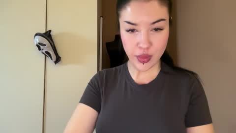 Margo online show from October 2025 07:21:02 AM