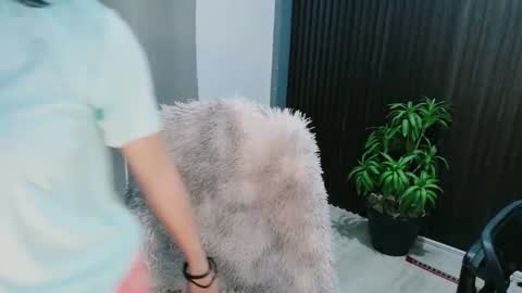 urfave_bbgirl online show from February 2026 12:03:01 PM