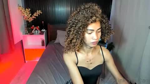 Snapshot of urfavouriteaddiction chatting on October 2025 08:50:02 AM Rianne online show from October 2025 08:50:02 AM