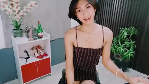 Snapshot of urfavouriteaddiction chatting on December 2025 06:08:02 AM Rianne online show from December 2025 06:08:02 AM