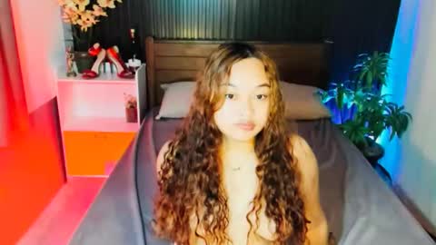 Scarlet online show from October 2025 06:44:02 AM