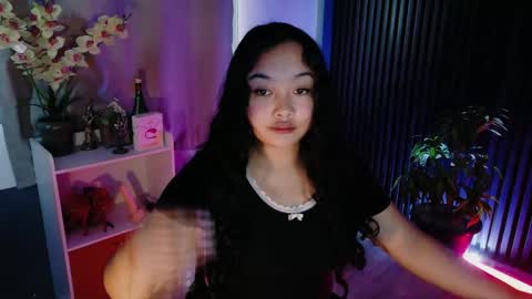 Scarlet online show from February 2026 02:27:01 AM