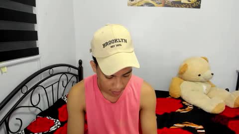 urfucker_vinz online show from March 2026 12:52:01 PM