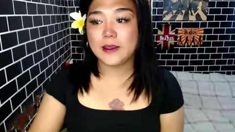 Dimple online show from September 2025 02:33:01 AM