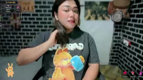 Dimple online show from June 2026 09:28:01 PM
