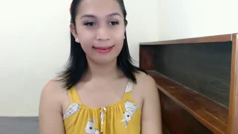 Snapshot of urgirlnabyx chatting on December 2024 10:01:02 AM Call me naby online show from December 2024 10:01:02 AM